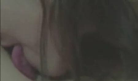 Mẹ Gái trong trắng, phim sec nguoi voi thu vuốt ve âm đạo