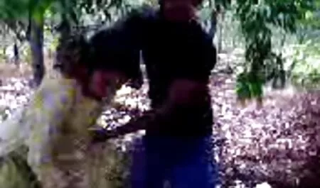 Chú rể nhanh chóng, thực phim sec nguoi du thu trong một nhà hàng trong phòng tắm