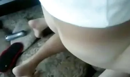 Thụ phim sec thu my động hút đàn ông lớn trong khi đường thứ hai trong một