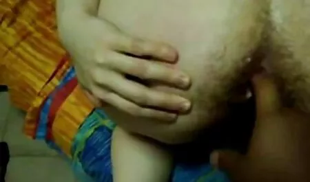 Đốm phim sec người va thu một thanh lịch.