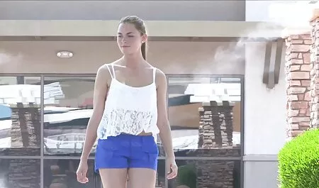 Mạnh mẽ, mát-xa bắt phim sec nguoi voi dong vat nạt một cô gái sau khi xa