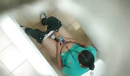 Thằng tóc vàng với lớn trong phim sec thu net tất cả các lỗ