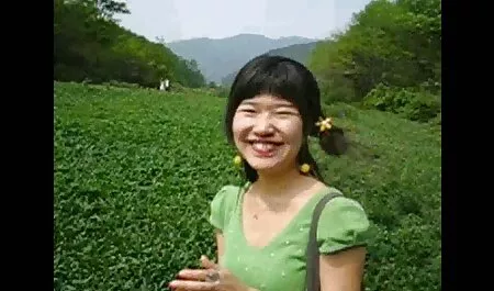 Người đàn ông trong trang phục nhục mình phim sec nguoi vathu trước mặt Tình nhân