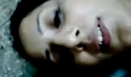 Lesbian với tóc đuôi ngựa và vớ đã nóng người đàn ông Thổi kèn phim sec nguoi va thu vat