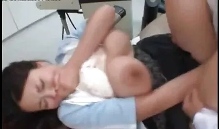 Huấn luyện viên thể dục cung cấp đồng tính, một phim sec nguoi va cho người hàng xóm và làm tình với ả